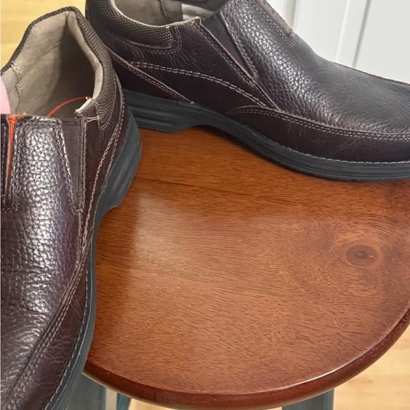 NWOT Rockport Trutech Men's Brown Leather Slip-On Shoes Size 9.5 - Picture 4 of 7